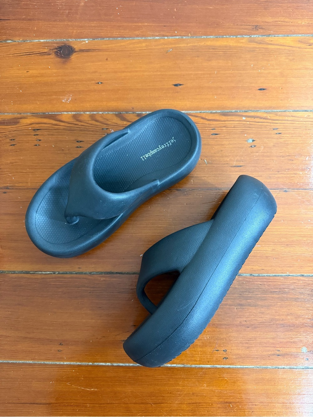 Jeffrey Campbell Jellies Chillaxin Platform Thong Sandal Black Y2K Sz 9 🍄